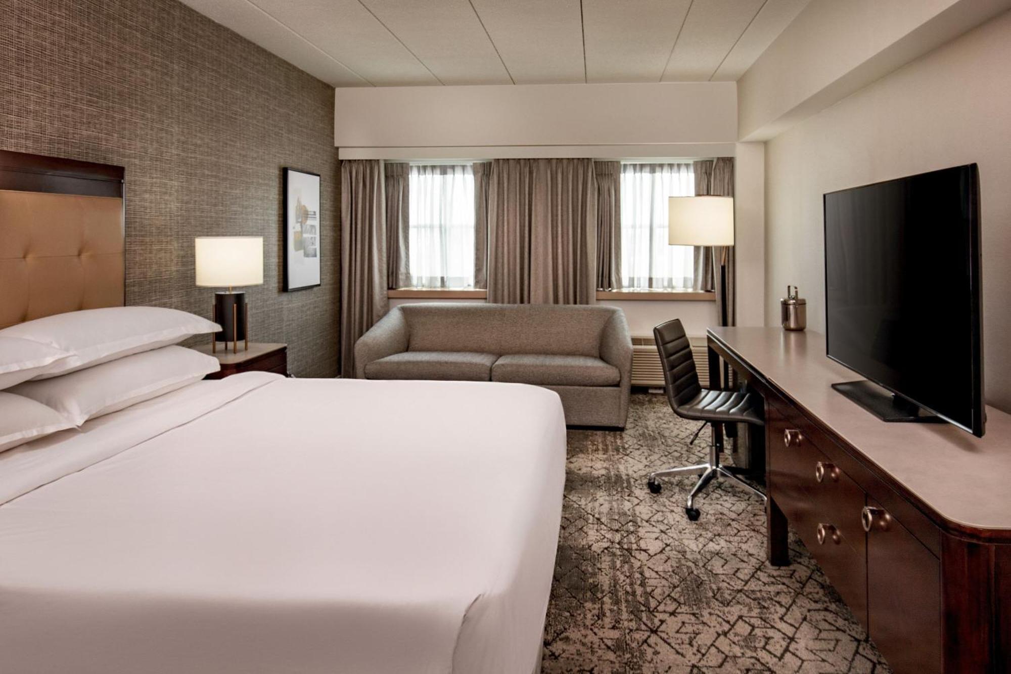 Sheraton Boston Needham Hotel Exterior foto